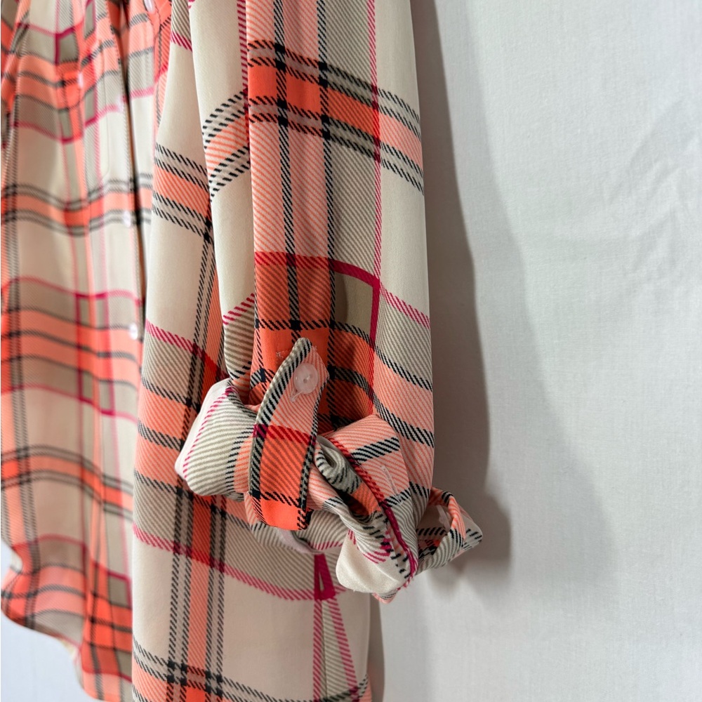 Per se SILK Plaid Button-Up Shirt - Picture 3 of 5